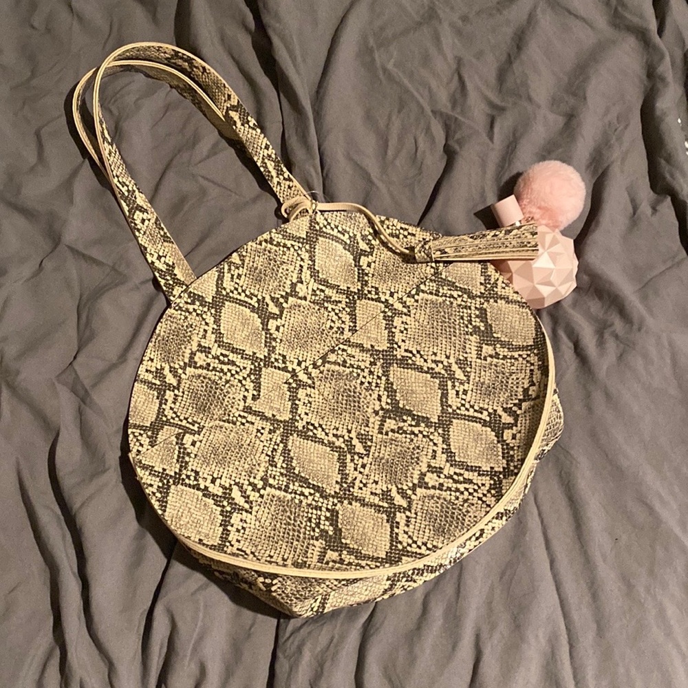 Cute purse 👜